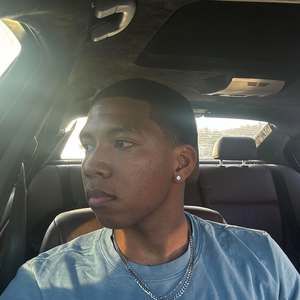 Meet your Posher, Cameron